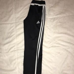 Boys Adidas dry fit sweatpants size medium